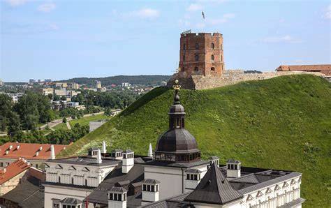 Vilniaus senamiesčio stogų panorama
