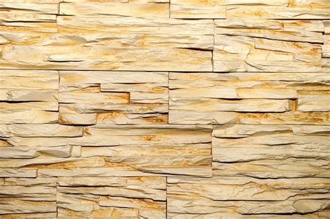 Skaldyto akmens imitacijos plytelės fasadui