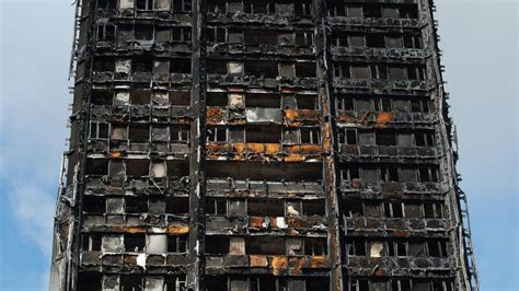 Foto: Grenfell Tower gaisro paveikslas kaip įspėjimas - svarbiausios degumo klasės ir sistemos derinimo būtinybės įvertinimas