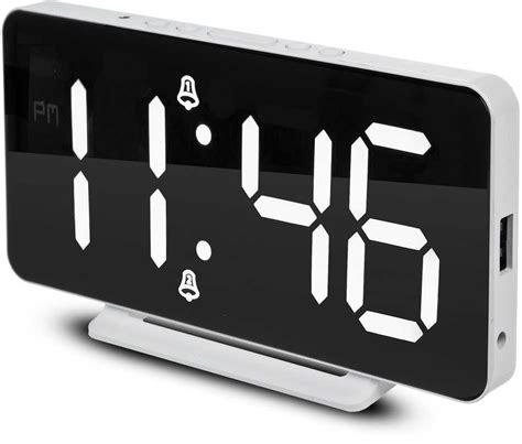 Skaitmeninis laikrodis su kalendoriumi ir valandomis