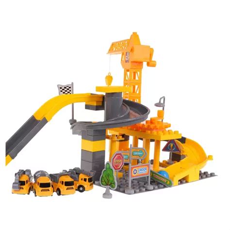 statybvietė su plytelėmis ir klijais