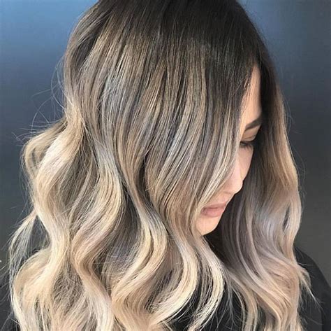 Šiuolaikinės plaukų dažymo technikos