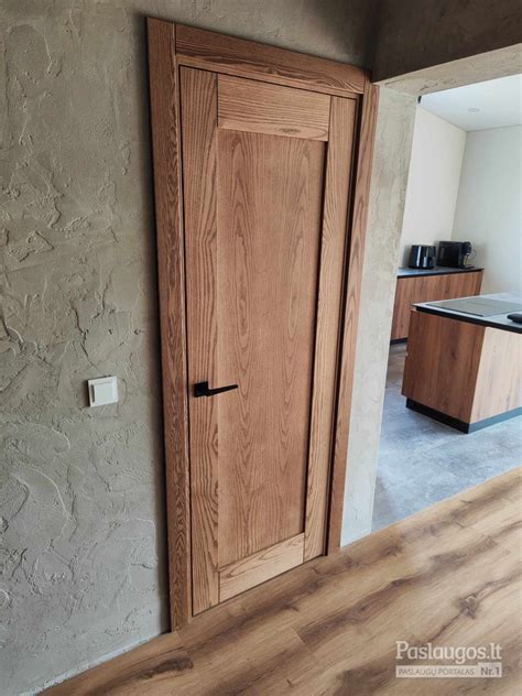 Durų furnitūros pavyzdžiai