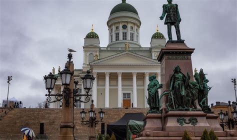 Helsinkio vamzdžių statula panorama