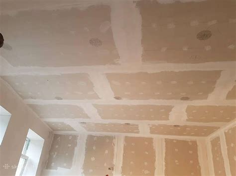 Glaistymo darbai po gipso kartono klijavimo