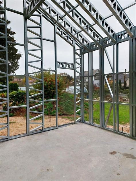 Metalinio karkaso profilių sistema