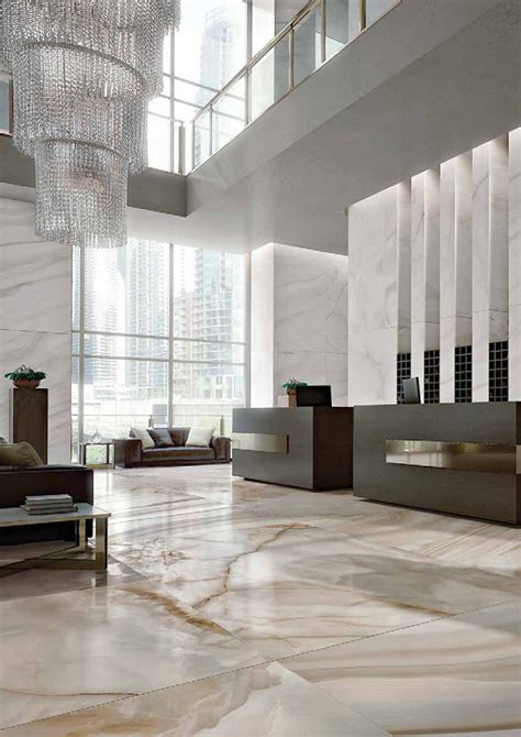 Didelio formato plytelės interjere