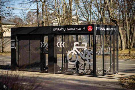 Infrastruktūros maketas: įkrovos stotelės, dviračių saugyklos