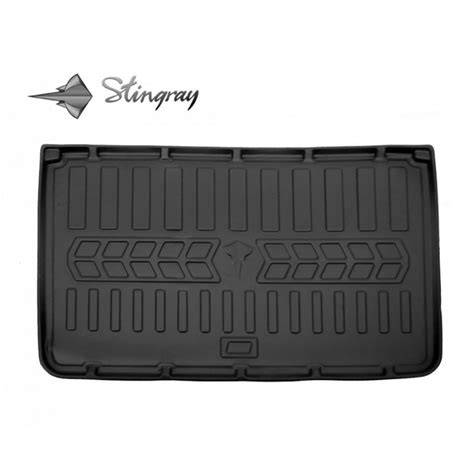 Trimatis 3D kilimėlis Stingray prigludęs prie automobilio grindų