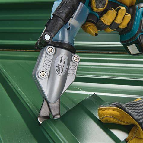 schematic-tools-roof-cutting