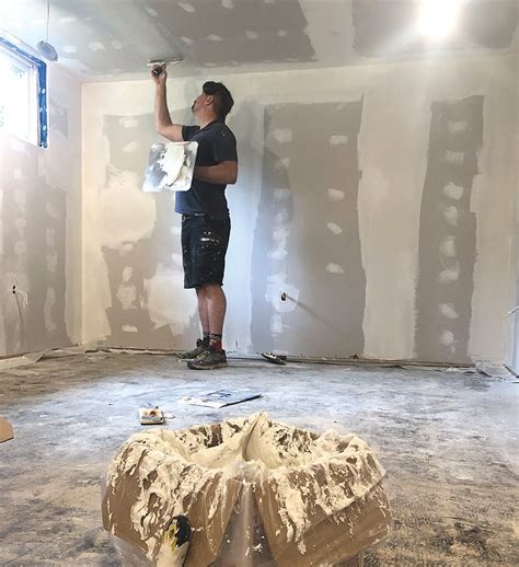 Drywall screwdriverr naudojimo pavyzdys