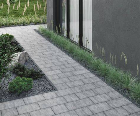 Betoninės plokštės moderniam kiemui