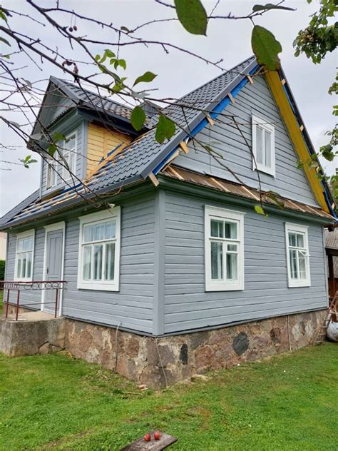 Namų fasado dažymo darbas