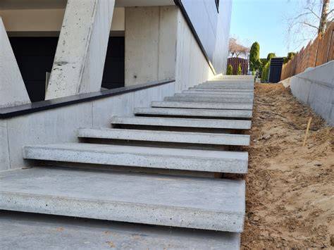 Betono laiptai Scala sistemoje