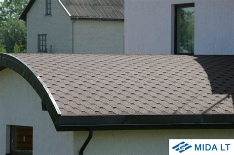 Įvairių spalvų ir formų bituminės čerpės