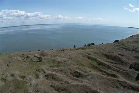 Olandų kepurės skardžio panorama virš Baltijos jūros