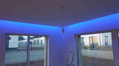 Plexiglas LED apšvietimo sprendimai