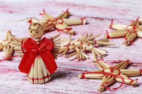Šiaudiniai Kalėdų žaisliukai - tradicijos ir tvarumas