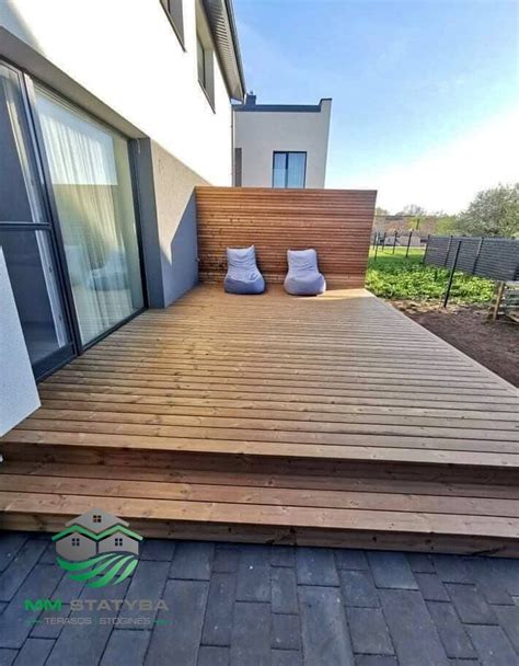 Termo medienos palyginimas su paprasta mediena