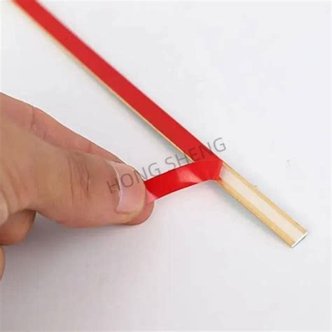 Dekoratyvinės juostelės ant sienos