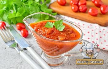 Kepamų kukulių padažų įvairovė: marinara, kreminiai padažai, sojų padažas