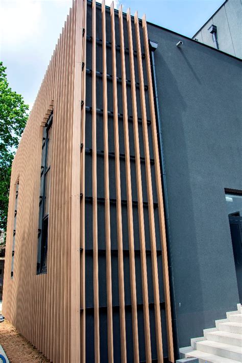 Skardinės fasado lamelės moderniam namui