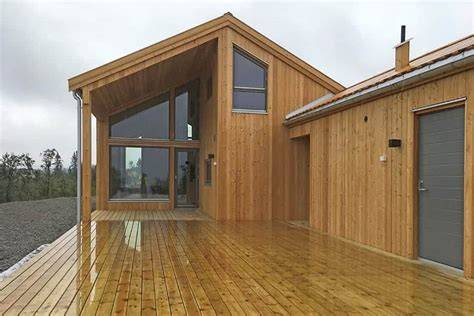 Skydiniai ir karkasiniai namai - ekologiška architektūra