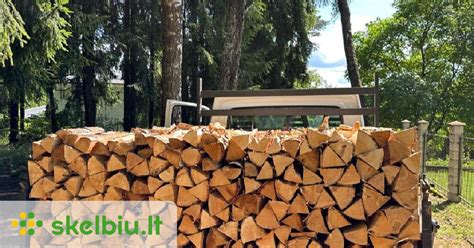 Įvairių faneros rūšių pavyzdžiai