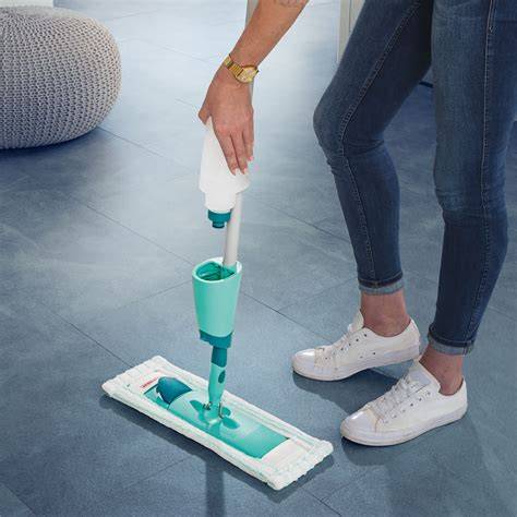 Infografika: Leifheit Comfort Spray Easy XL veikimo principas