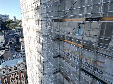 facade_scaffolding_structure