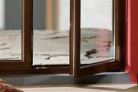 GEALAN-acrylcolor® spalvos ir RealWood paviršiai aukštos kokybės bei ilgaamžiški