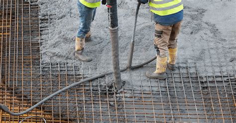 betono liejimas ir paviršiaus lyginimas