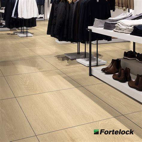 Fortelock Light PVC plytelių montavimo vaizdas