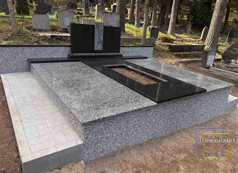 Kapavietės projektas su granito skalda ir plokštėmis