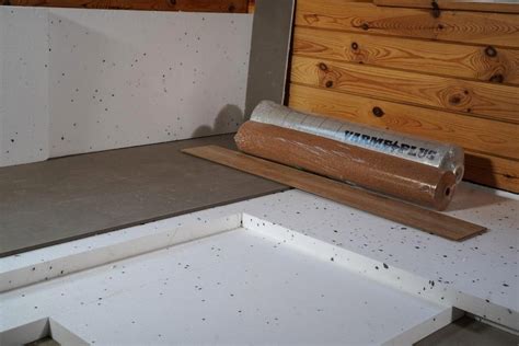 Knauf Brown ir Brio sausų grindų plokštės