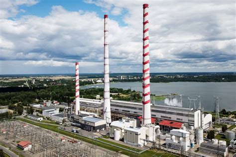 Projektų pavyzdžiai: Quadrum, Oslo Gardermoen, Lietuvos elektrinės, Bokštas, Magnus Residence