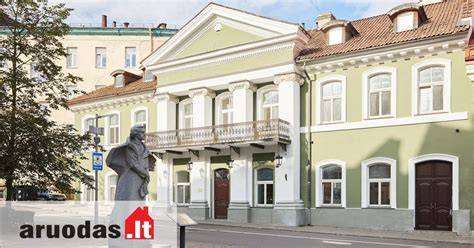 atkurtos_sventuju_sculpturos.jpg