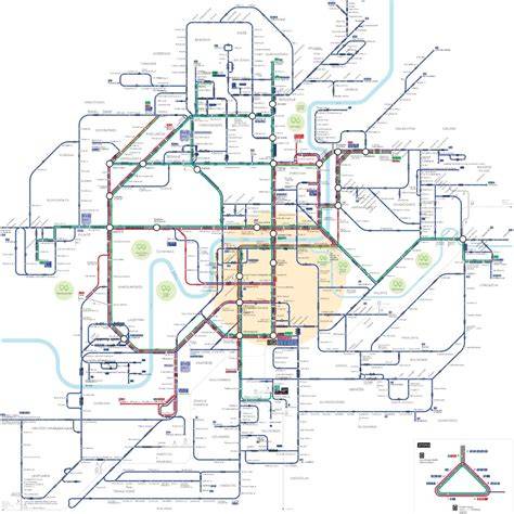 Infografika: Margio telkinio geologinė schema ir transporto atstumo žemėlapis