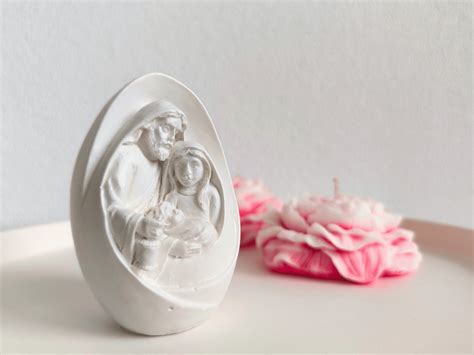 Gipso figūrėlės valymas