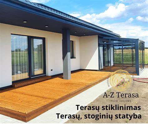 Infografika: terasų stiklinių sistemų palyginimas (slankioji, rėminė, berėmė)