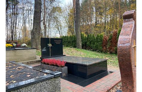 Kolumbariumo įrengimas kapavietėje
