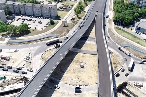 Suprojektuotos ir įrengtos išimčių sankryžos bei viadukai