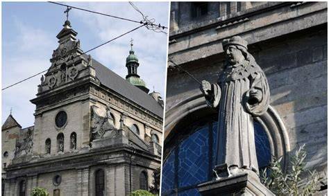 Istorinės Berlyno rūmų fasado nuotraukos: prieš karą ir dabar