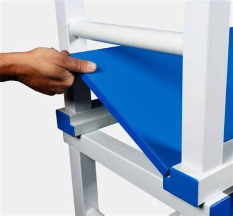 Grafinė plytelių dizaino įvairovė su 5x70 mm pločio plokštėmis