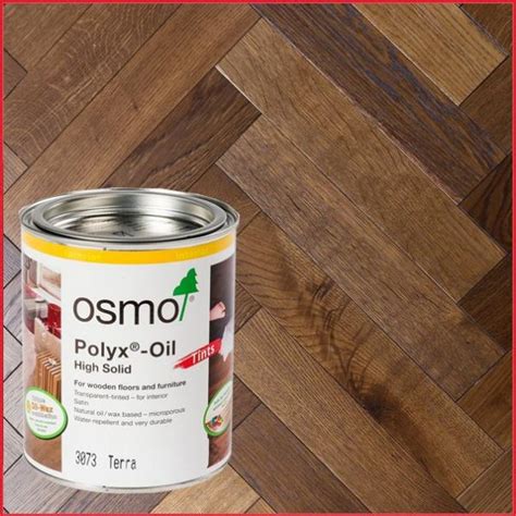 Infografika: Osmo Hardwax alyvavimo procesas ir džiūvimo laikotarpiai