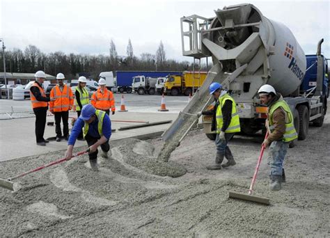 Specialūs priedai polimeriniam betonui žiemą