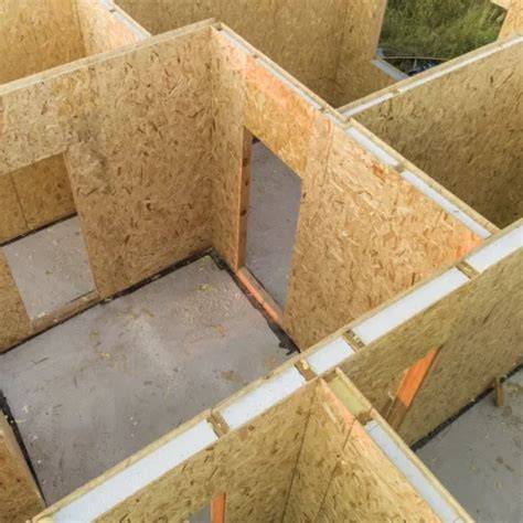 Isokonstrukcinė OSB plokštė ant lagų pavyzdys