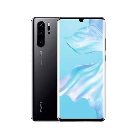 Infografika: Huawei P30 Pro išorinės specifikacijos palyginimas su konkurentais