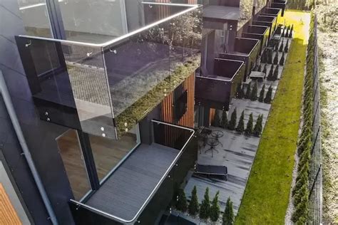 Paslaugų spektras: nuo tvorų iki balkonų turėklų