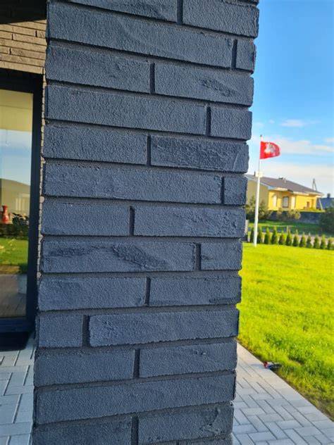 Klinkerit lanksčios plytelės fasadui